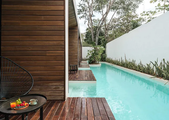 Waterhouse Deluxe Private Pool 10 Pax Villa *