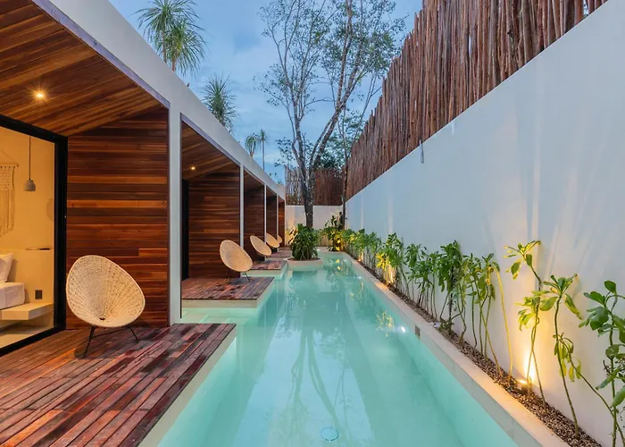 Waterhouse Deluxe Private Pool 10 Pax *